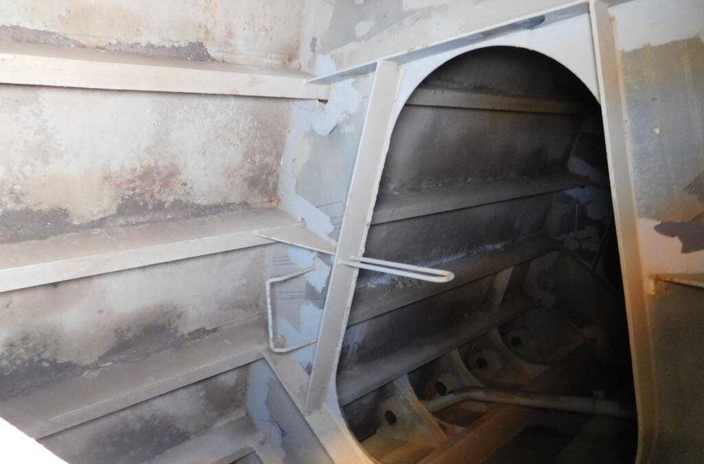 Marine Surveyors at Balikpapan Port